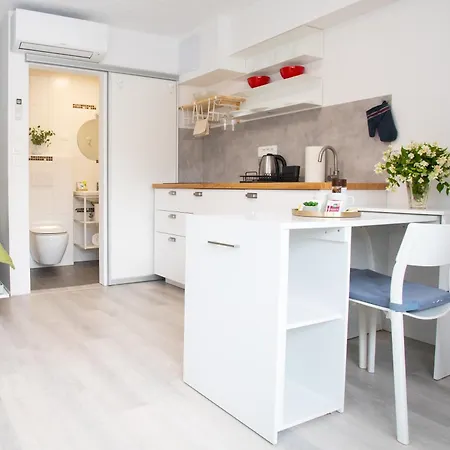 Apartment Studio Green Lubiana